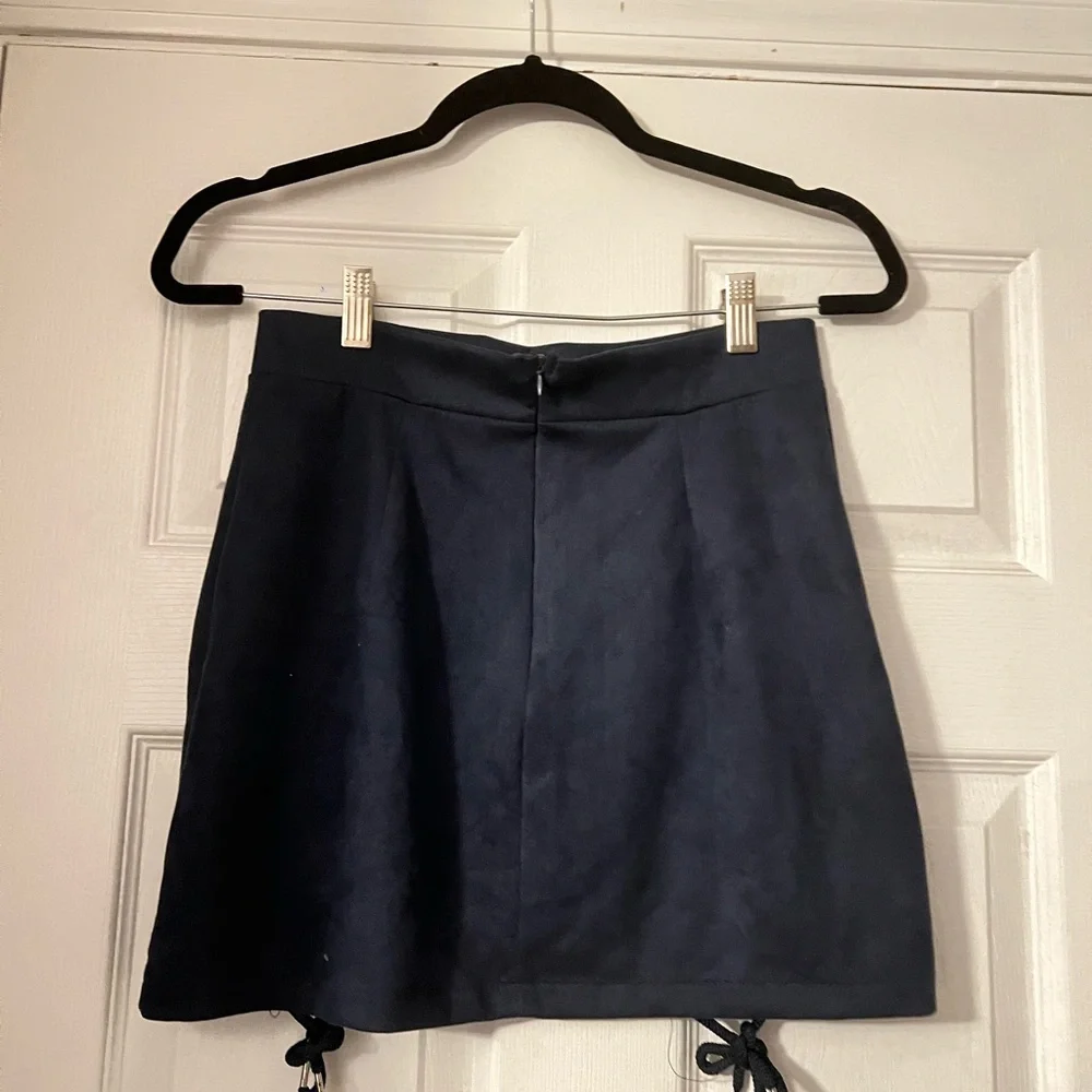 Navy microfiber lace up skirt - Picture 2 of 2